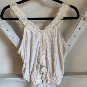 Urban Outfitters crop top